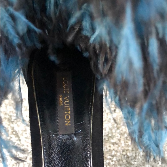 Louis Vuitton Ostrich Feather High Heel Sandal - Picture 7 of 9